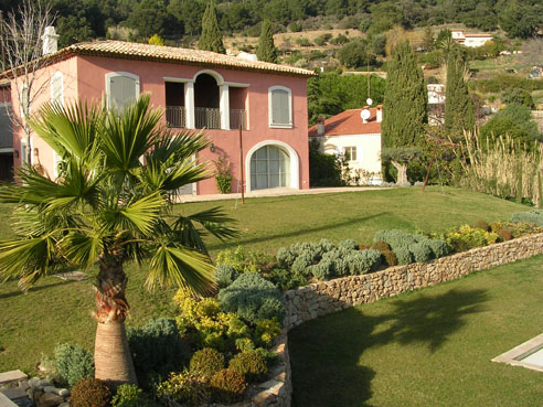 Création paysagiste d’un jardin à Carqueiranne dans le Var