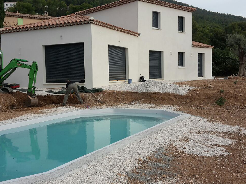 Terrasse bois et gazon synthétique La Valette du Var