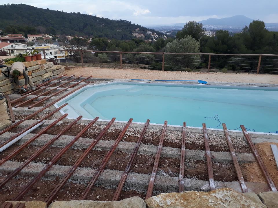 Terrasse bois et gazon synthétique La Valette du Var